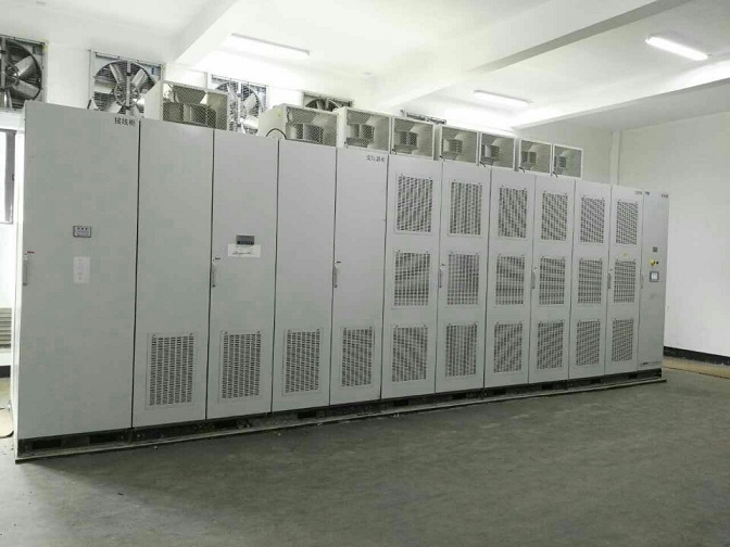 新風(fēng)光:7MW/75Hz變頻電源在湖南長河泵業(yè)成功投運(yùn)